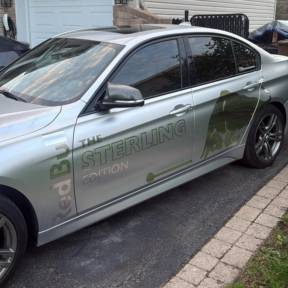 Custom vinyl decal deposit