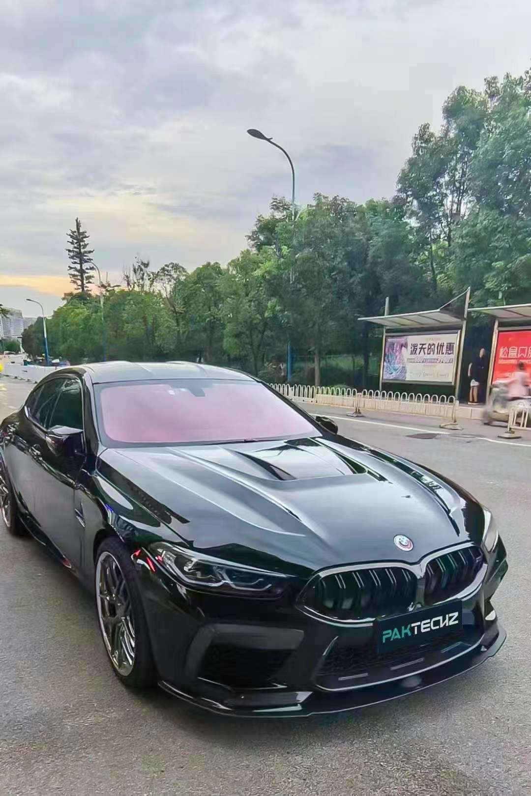 Dry Carbon Fiber BMW M8 (F9X) Hood (Paktechz Design)