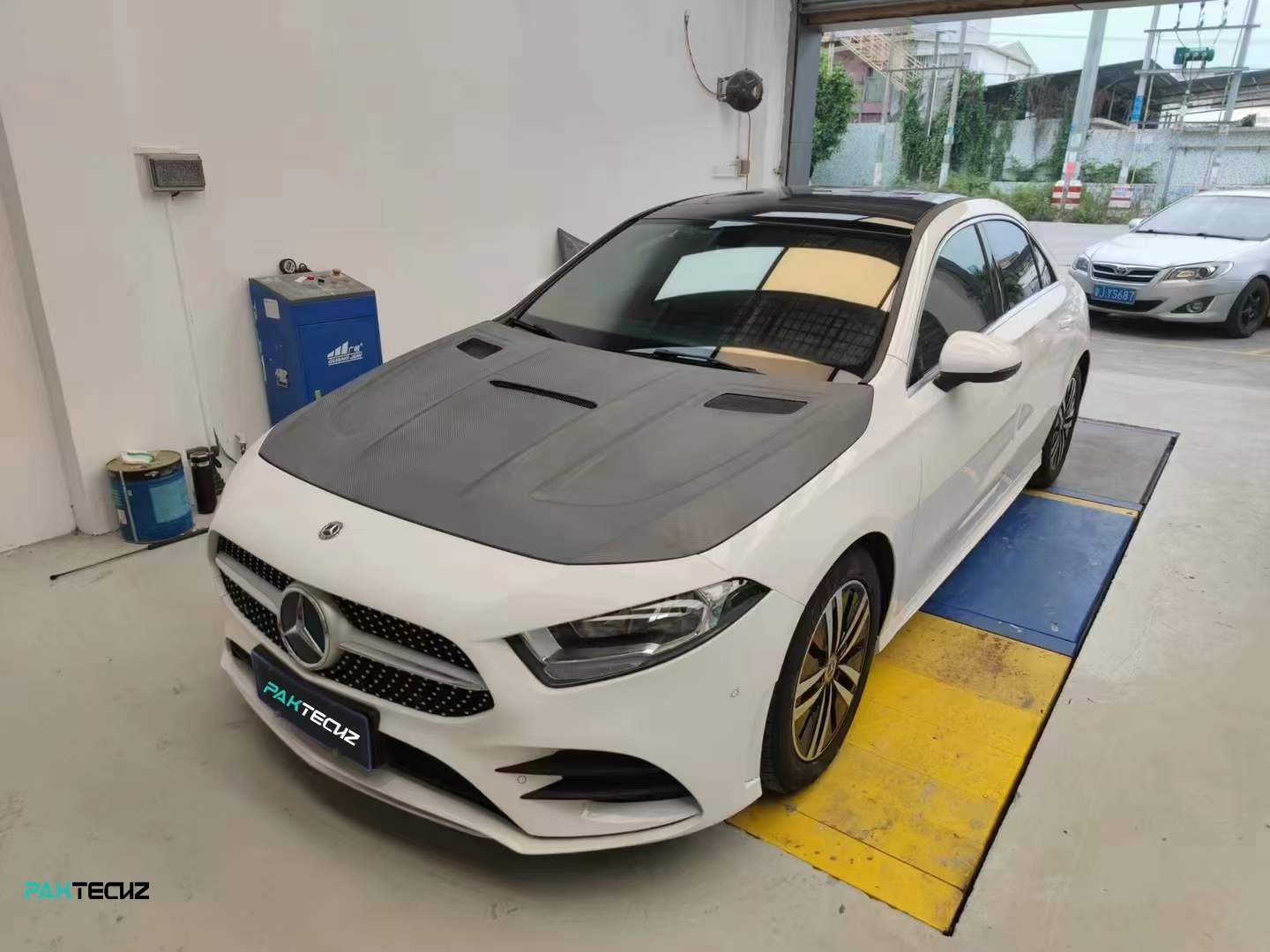 Dry Carbon Fiber Mercedes A-Class (W177) Hood (Paktechz Design)