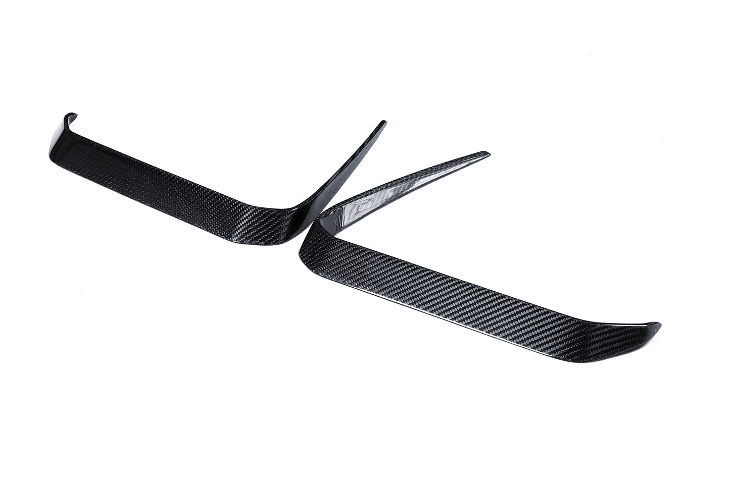 Dry Carbon Fiber BMW X6 (G06) Front Canards (Paktechz Design)