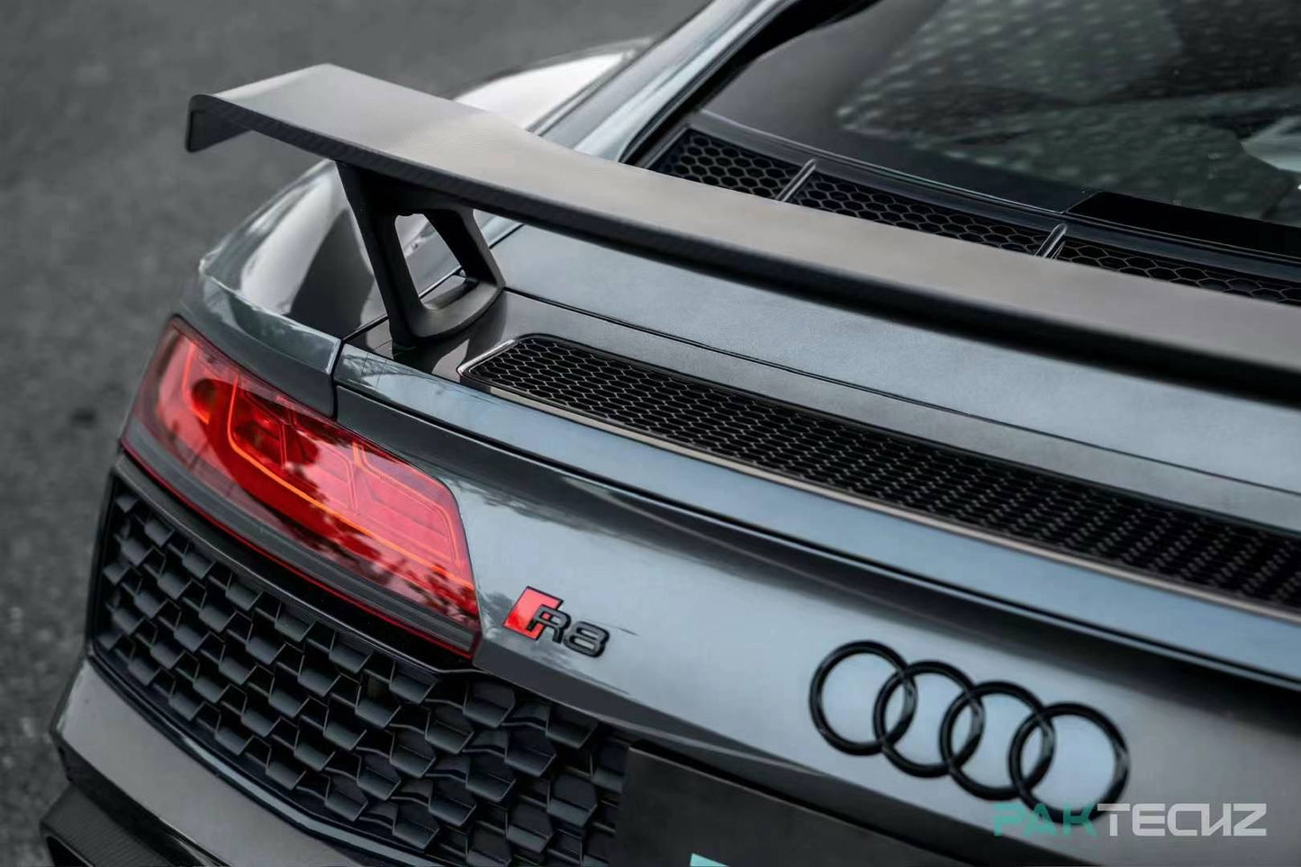 Dry Carbon Fiber Audi R8 Rear Wing (Paktechz Design)