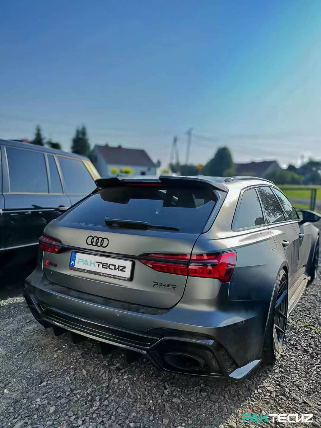 Dry Carbon Fiber Audi RS6/RS7 (C8) Rear Diffuser (Paktechz Design)