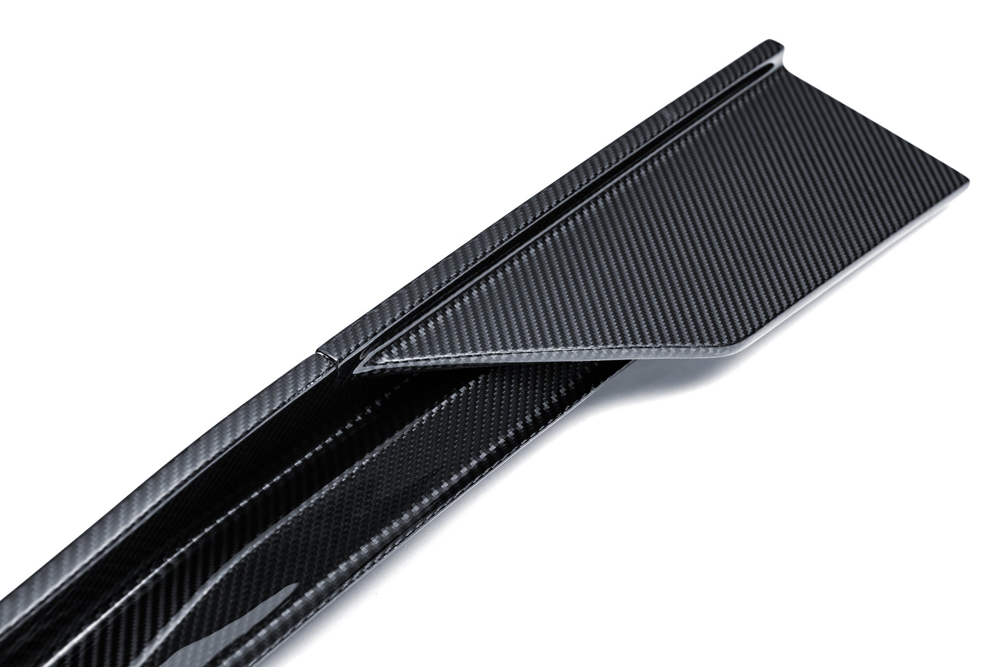 Dry Carbon Fiber BMW M8 (F9X) Side Skirt (Paktechz Design)