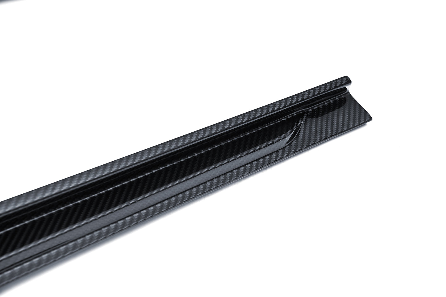 Dry Carbon Fiber BMW M8 (F9X) Side Skirt (Paktechz Design)