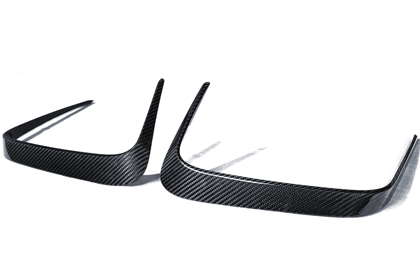 Dry Carbon Fiber BMW M8 (F9X) Rear Canards (Paktechz Design)