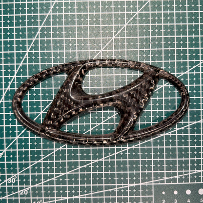 Carbon Fiber Hyundai Emblem