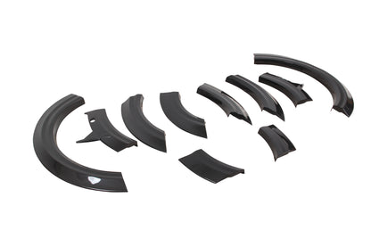 Dry Carbon Fiber Audi RSQ8 Wheel Trims (Paktechz Design)