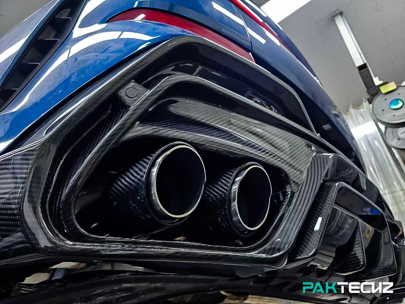 Dry Carbon Fiber BMW X6 (G06) Rear Diffuser (Paktechz Design)