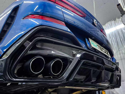 Dry Carbon Fiber BMW X6 (G06) Rear Diffuser (Paktechz Design)